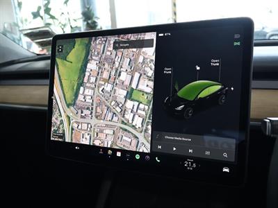 2021 Tesla Model 3 - Thumbnail