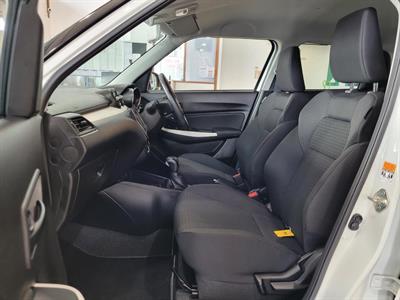 2021 Suzuki Swift - Thumbnail