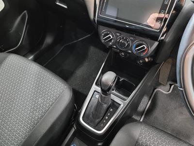 2021 Suzuki Swift - Thumbnail