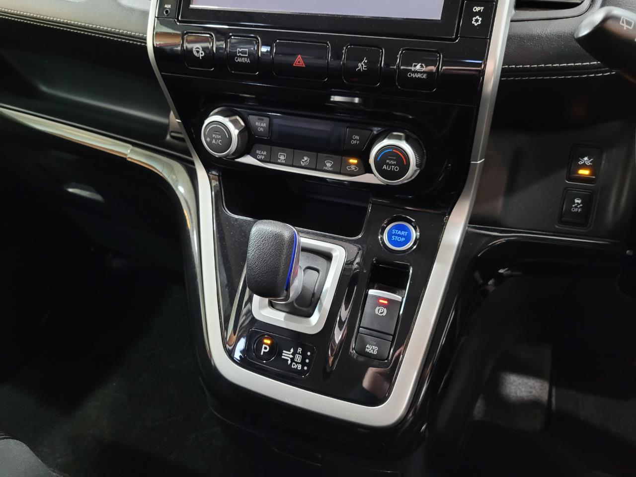 2018 Nissan Serena