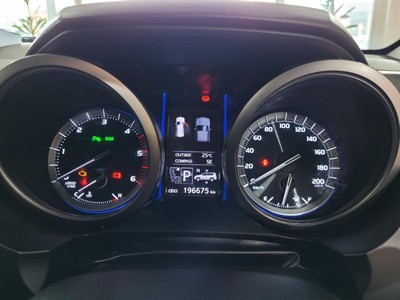 2014 Toyota Land Cruiser Prado - Thumbnail