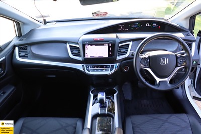 2015 Honda Jade - Thumbnail