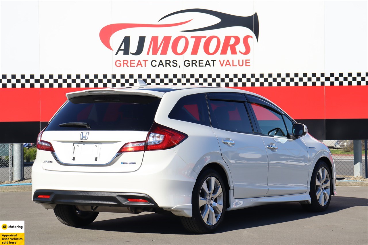2015 Honda Jade