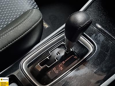 2022 Mitsubishi Outlander - Thumbnail