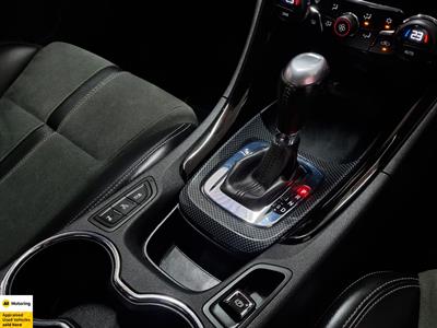 2017 Holden Commodore - Thumbnail