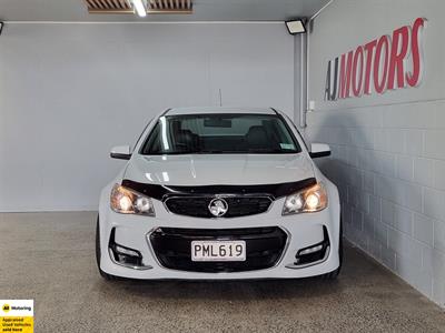 2017 Holden Commodore - Thumbnail