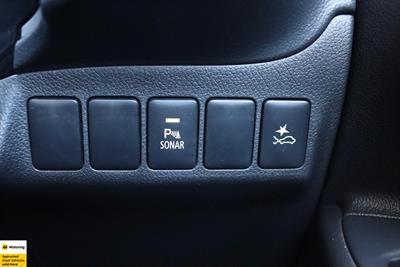 2020 Mitsubishi Outlander - Thumbnail