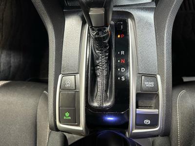 2018 Honda Civic - Thumbnail