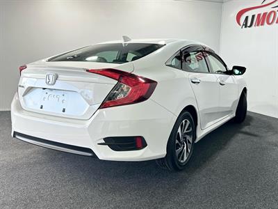 2018 Honda Civic - Thumbnail