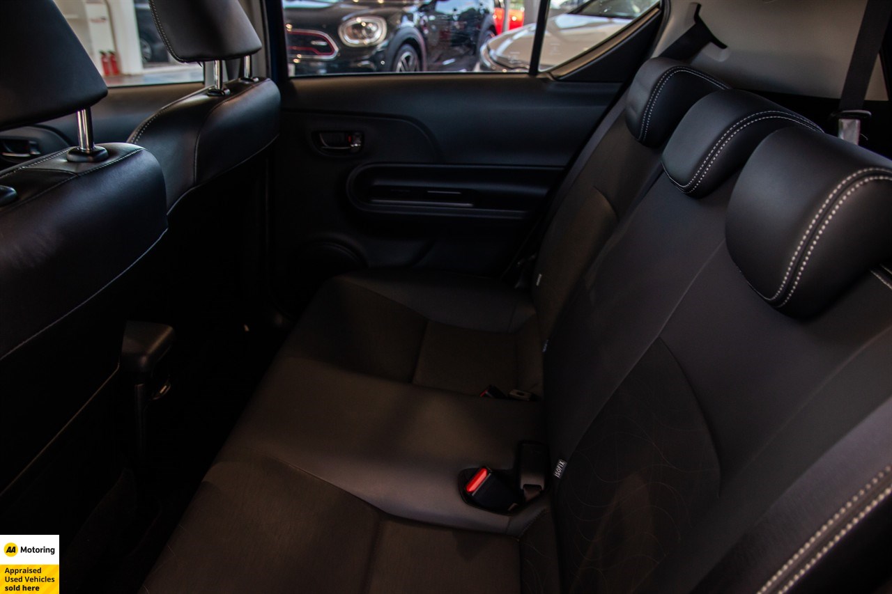 2013 Toyota Aqua