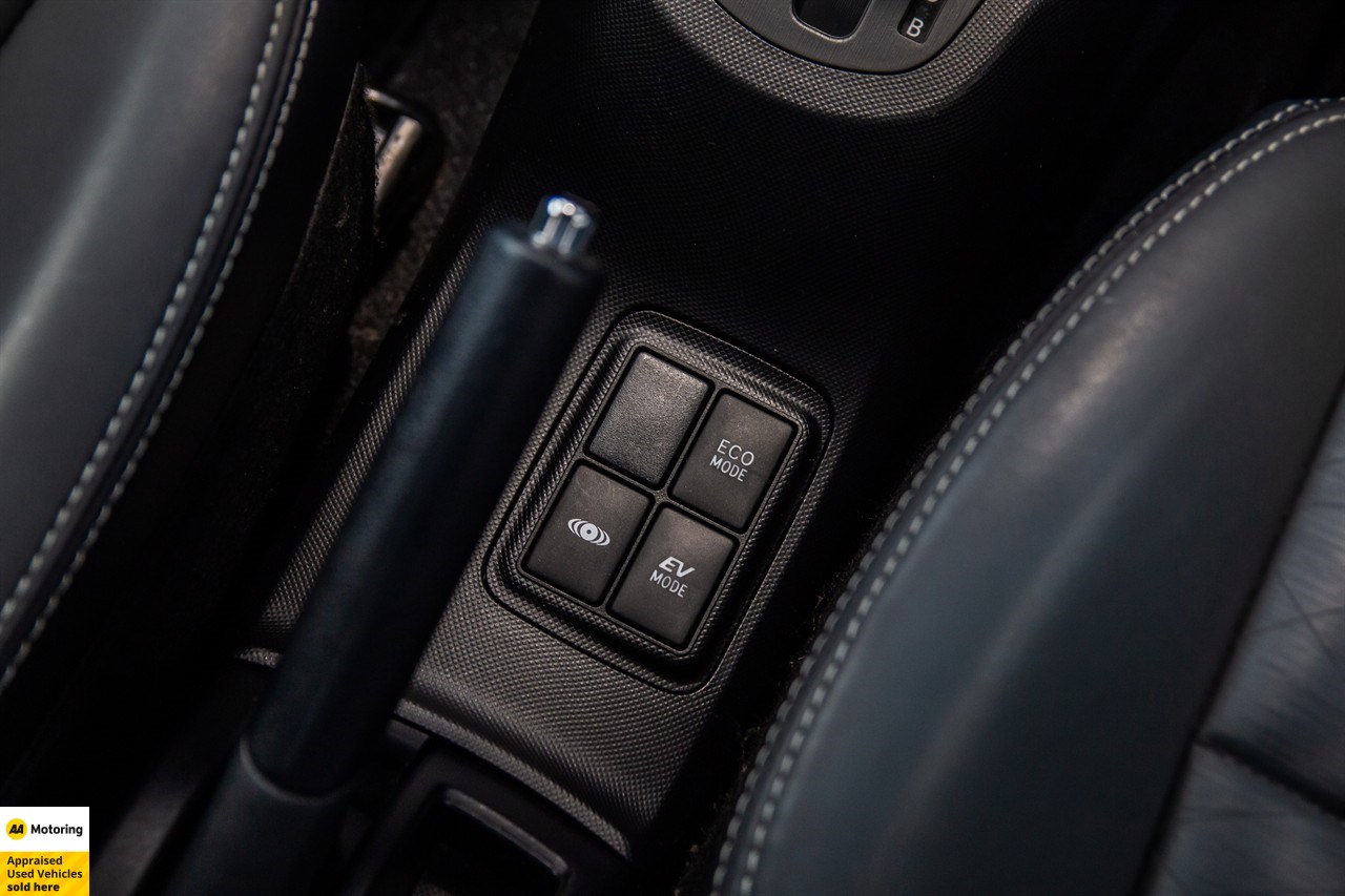 2013 Toyota Aqua