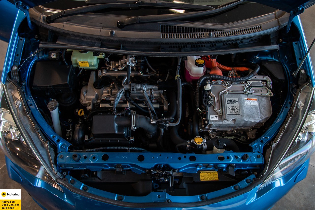 2013 Toyota Aqua
