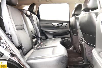 2016 Nissan X-Trail - Thumbnail