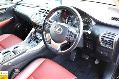 2015 Lexus NX 300h - Thumbnail