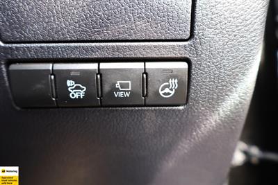 2015 Lexus NX 300h - Thumbnail