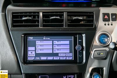 2012 Toyota Prius - Thumbnail