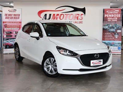 2020 Mazda 2 - Thumbnail
