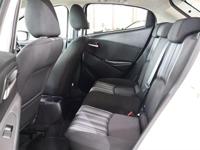 2020 Mazda 2 - Thumbnail
