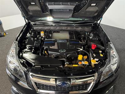 2013 Subaru Legacy - Thumbnail