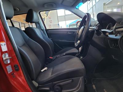 2011 Suzuki Swift - Thumbnail
