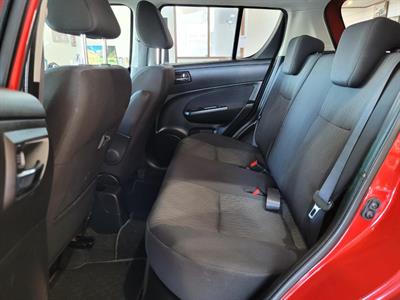 2011 Suzuki Swift - Thumbnail