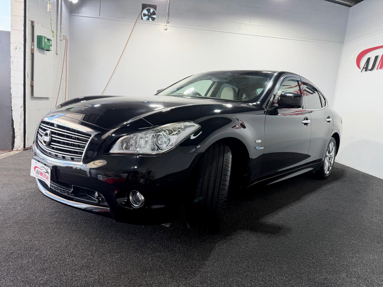 2014 Nissan Fuga