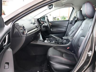 2015 Mazda Axela - Thumbnail