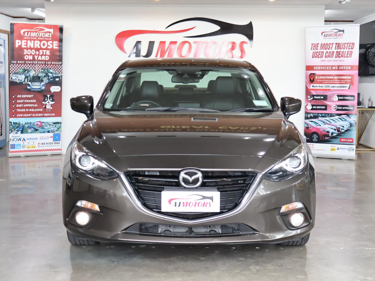 2015 Mazda Axela