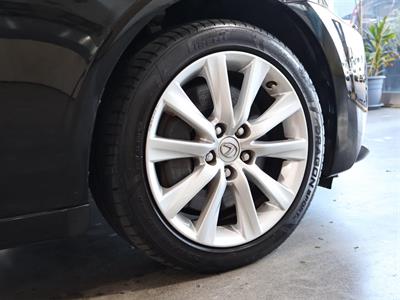 2016 Lexus IS - Thumbnail