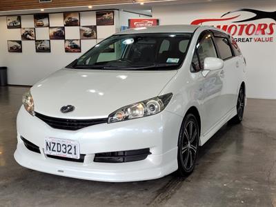 2011 Toyota Wish - Thumbnail