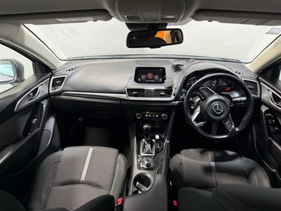 2017 Mazda Axela - Thumbnail