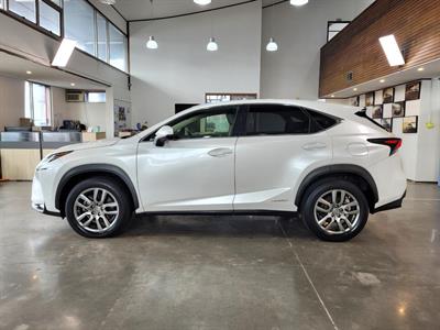 2014 Lexus NX 300h - Thumbnail