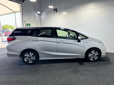 2015 Honda Shuttle - Thumbnail