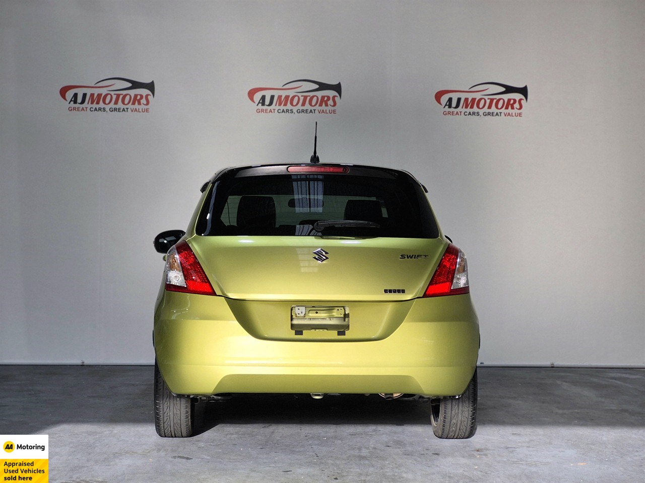 2015 Suzuki Swift