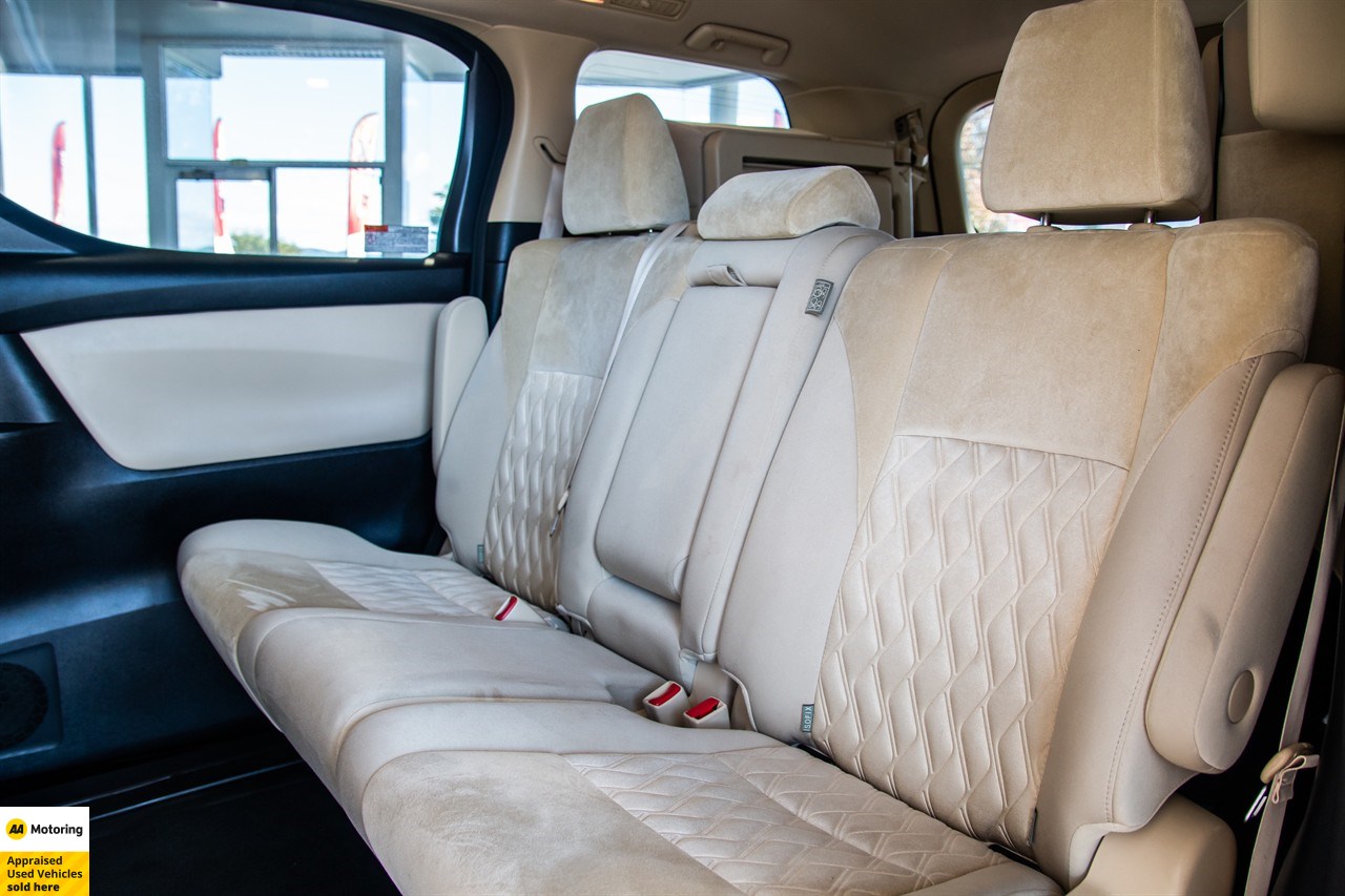 2019 Toyota Vellfire