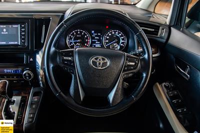 2019 Toyota Vellfire - Thumbnail
