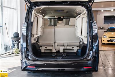 2019 Toyota Vellfire - Thumbnail