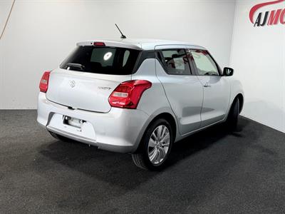 2019 Suzuki Swift - Thumbnail