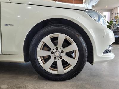 2012 Mercedes-Benz C 180 - Thumbnail
