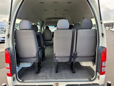 2016 Toyota Hiace - Thumbnail