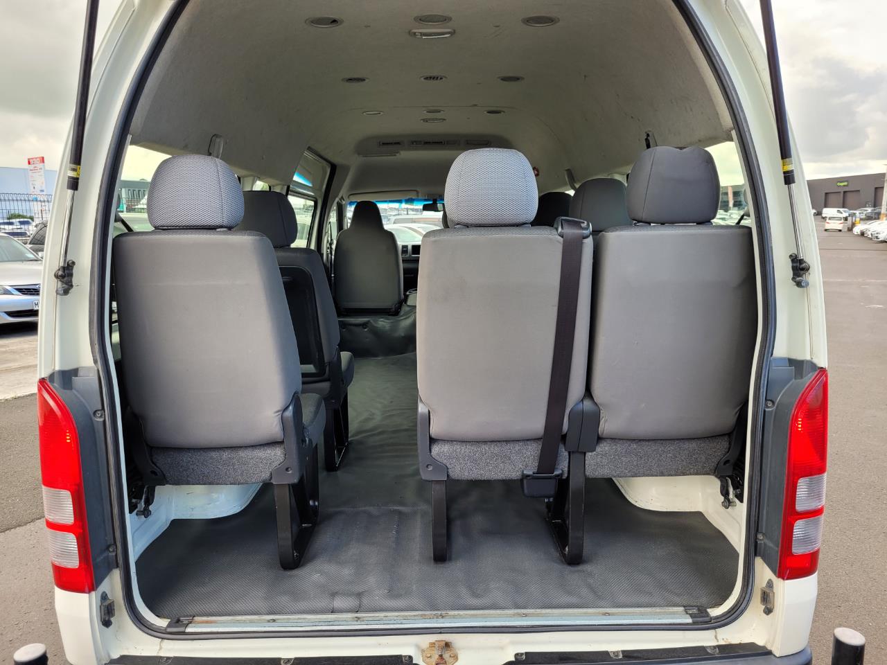 2016 Toyota Hiace