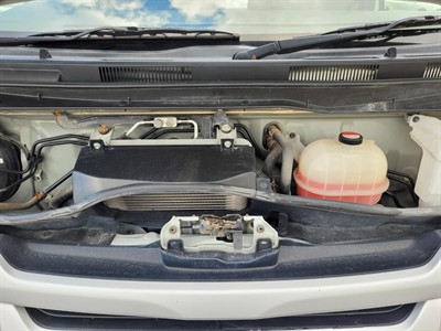 2016 Toyota Hiace - Thumbnail