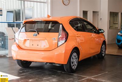 2016 Toyota Aqua - Thumbnail