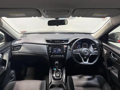 2022 Nissan X-Trail - Thumbnail