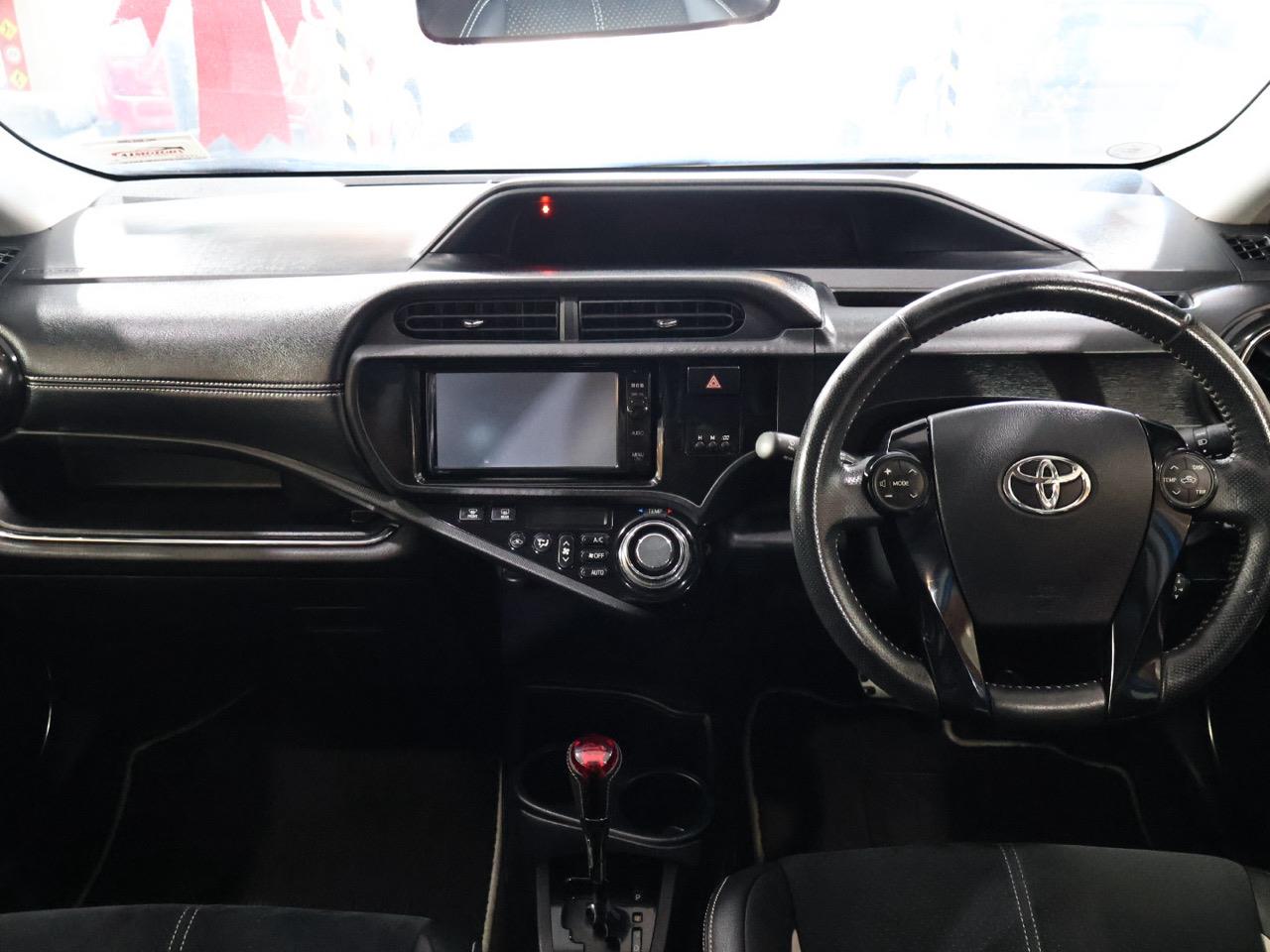 2015 Toyota Aqua