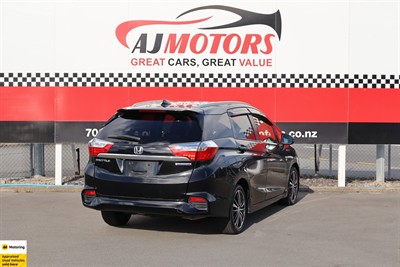 2016 Honda Fit - Thumbnail