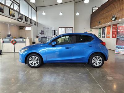 2017 Mazda Demio - Thumbnail