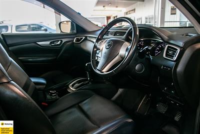 2014 Nissan X-Trail - Thumbnail