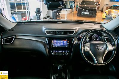 2014 Nissan X-Trail - Thumbnail