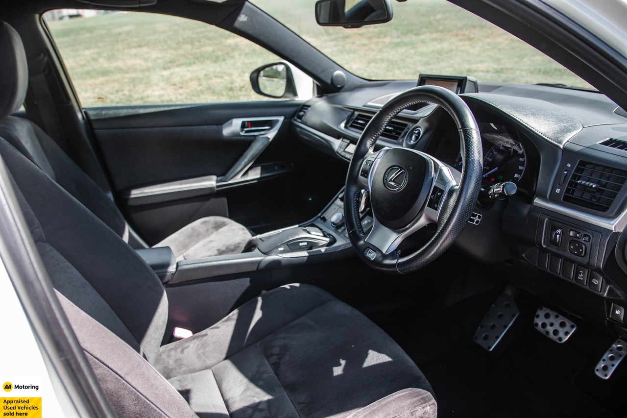 2012 Lexus CT 200h
